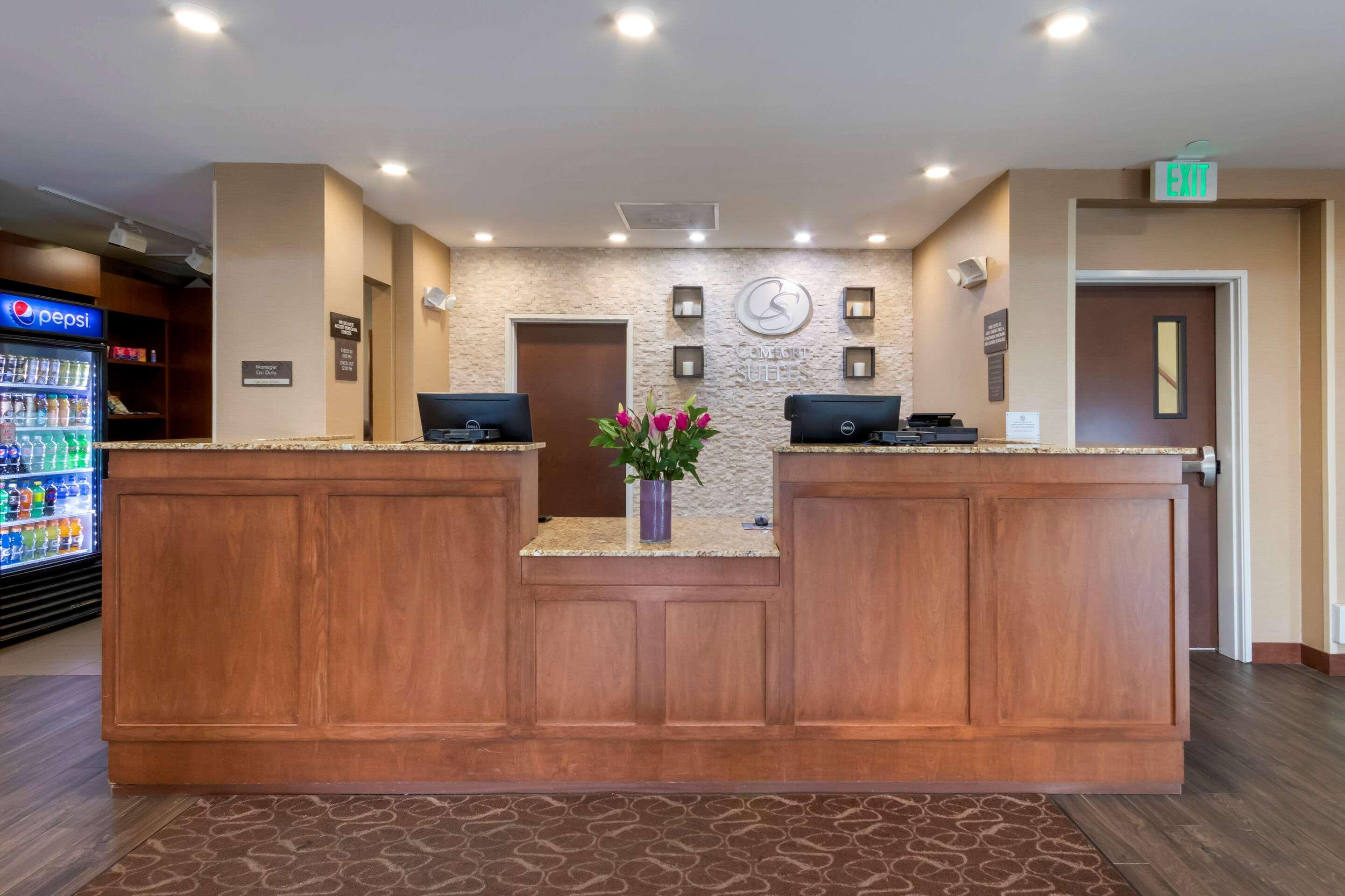 Comfort Suites Billings Ngoại thất bức ảnh
